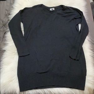 🌼 Old navy maternity sweater